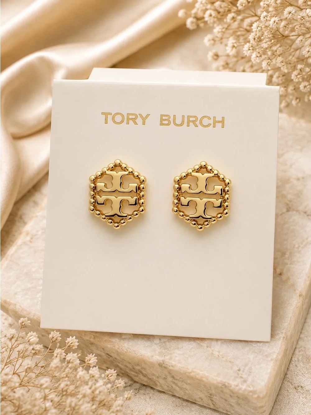 Tory Burch MILGRAIN HEX STUD EARRINGS IN GOLD
